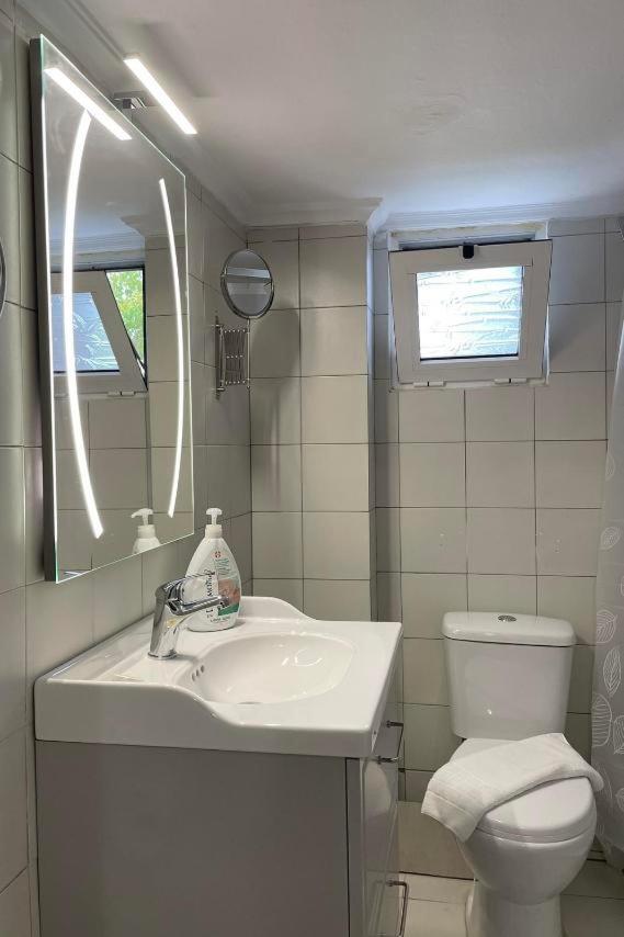Kostalek Apartment Peraia  Luaran gambar